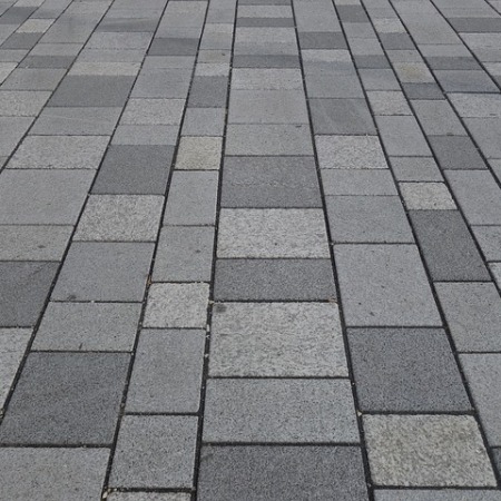 Pavements and sidewalks - the difference